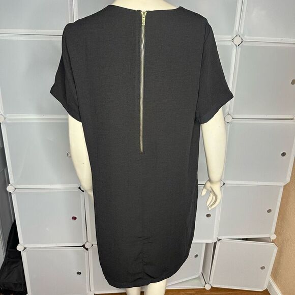 Lulus Shift and Shout Black Shift Dress Size Large Short Sleeve Gold Zipper - Picture 3 of 10